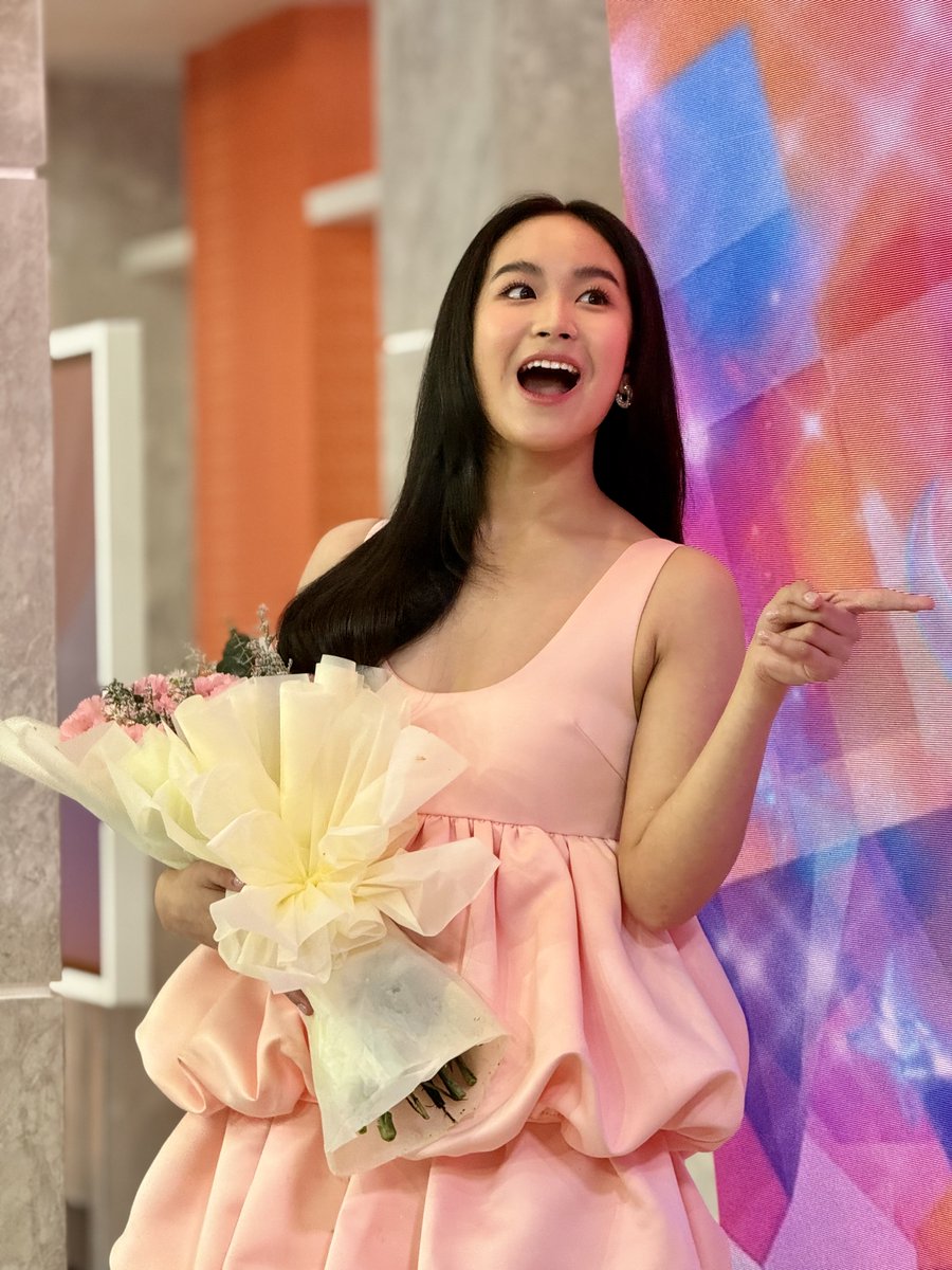 Unang Hirit tweet media