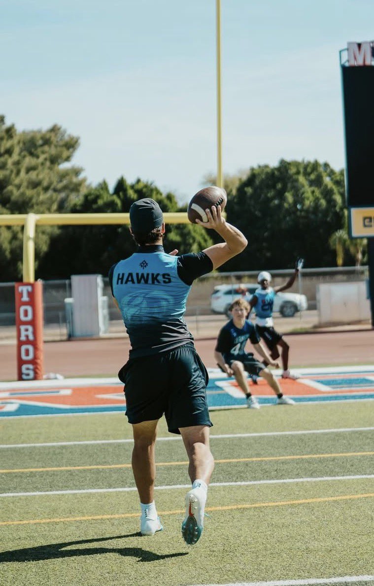 PaidenCash16's tweet photo. Good time competing @gottabelieveac 7s tournament yesterday 
3-0 in pool play 

Came up short in the quarterfinals, but great competition and valuable reps.
Called every play all tournament — great experience controlling tempo, making adjustments and leading the offense.

Enjoying the work and growth with my teammates each week.  

#keepworking @HighlandHawksFB @apeathletes @therealbeadle @AZPrepVarsity @QBHitList @AllenTrieu @PrepRedzoneAZ @BrandonHuffman @GregBiggins @JoeBeschorner @JUSTCHILLY @CoachStalker @CoachKeaganLulf @coachpjlondon @gridironarizona @adamgorney @TreyAndersonQB @itsGundy @JaySawvel @CoachChristianT @misseybryce @CoachLemming @CoachShoeUI @Tyson_Mav @natep4 @Fletcher_UofA @CoachSamJ1 @farrel_brock @CoachEidsness @CoachJackT @CoachBehrends @CoachAnderson_M @HaydenWisner @CoachJdubb12 @CoachZachLarson