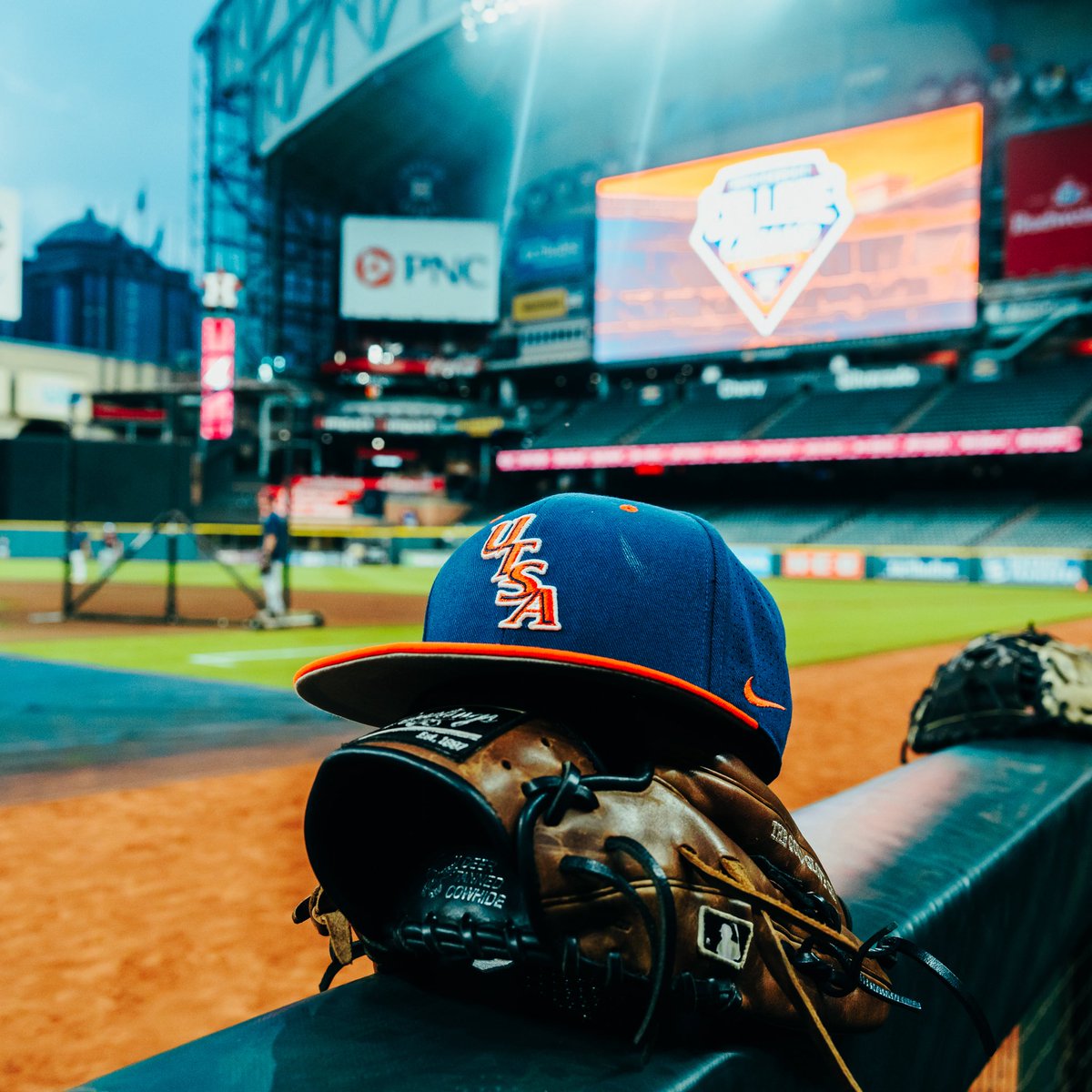 First pitch against Baylor has been set for 6:35 PM CT.

#BirdsUp🤙 | #LetsGo210