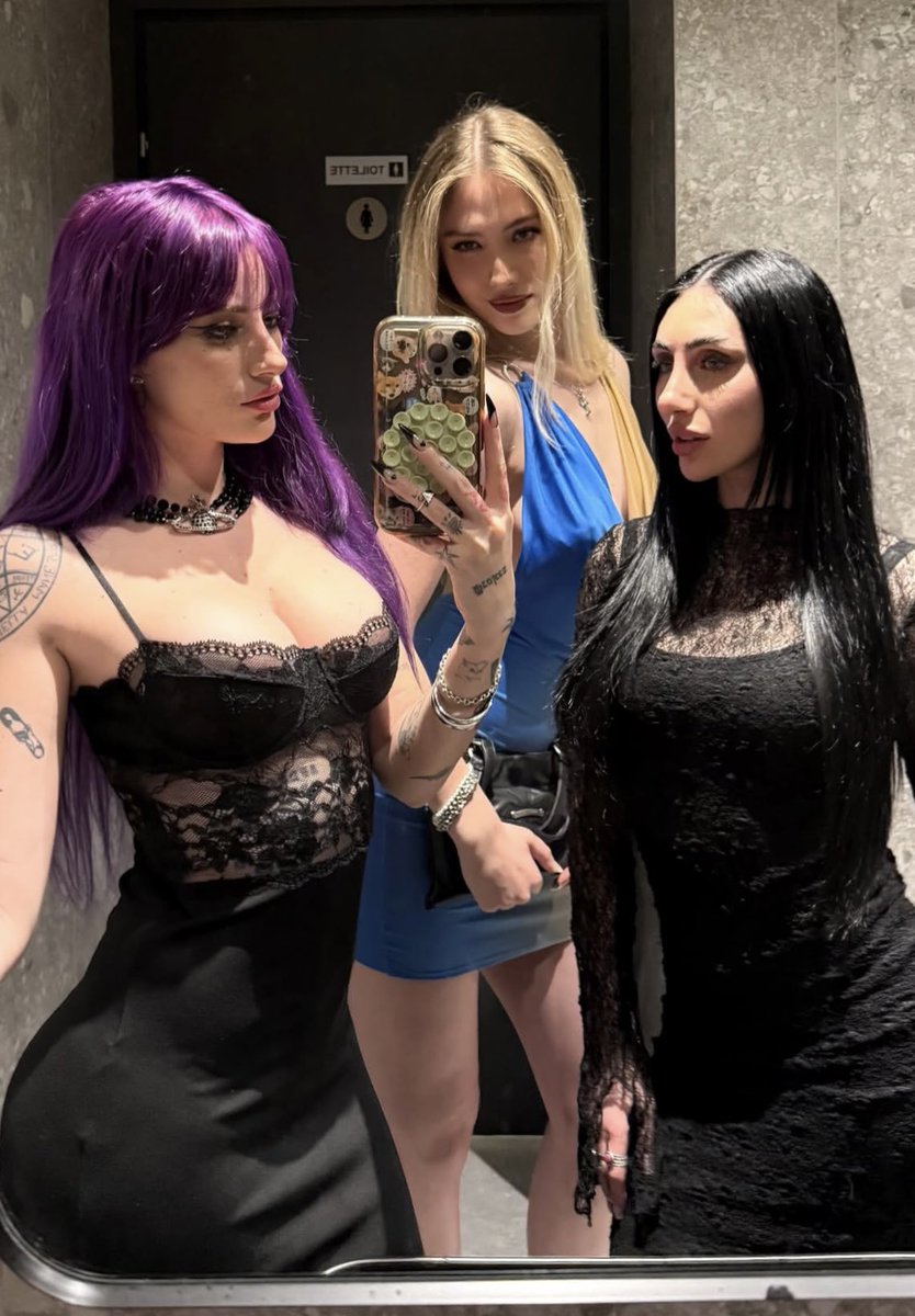 Merisiel tweet media