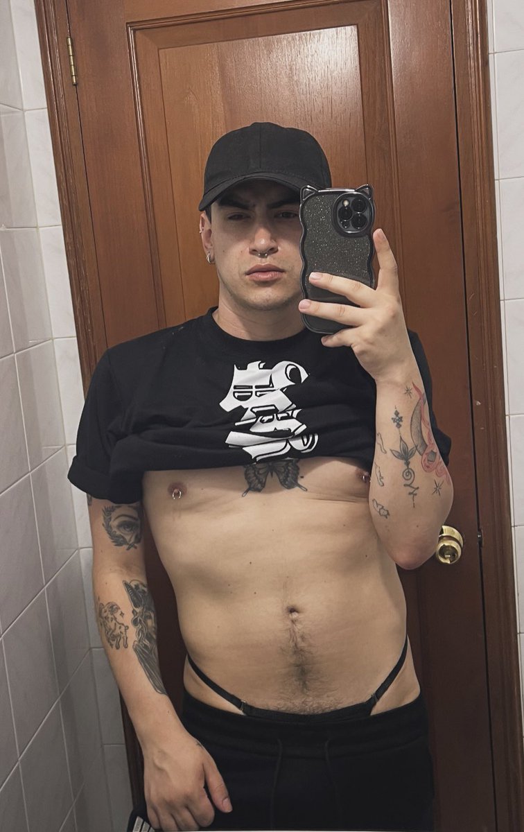 EdwinMott's tweet photo. Domingo 🥰 https://t.co/KZdqUDHU60