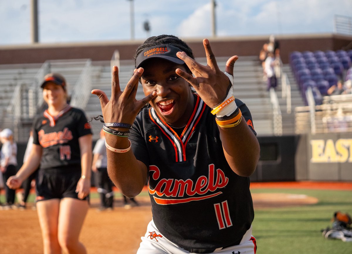 Campbell Softball tweet media