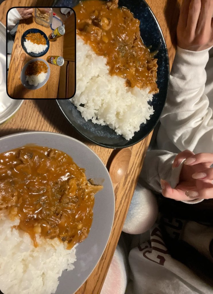 ta_rakochi's tweet photo. 夜ご飯Real. https://t.co/hf3KKgcqj5