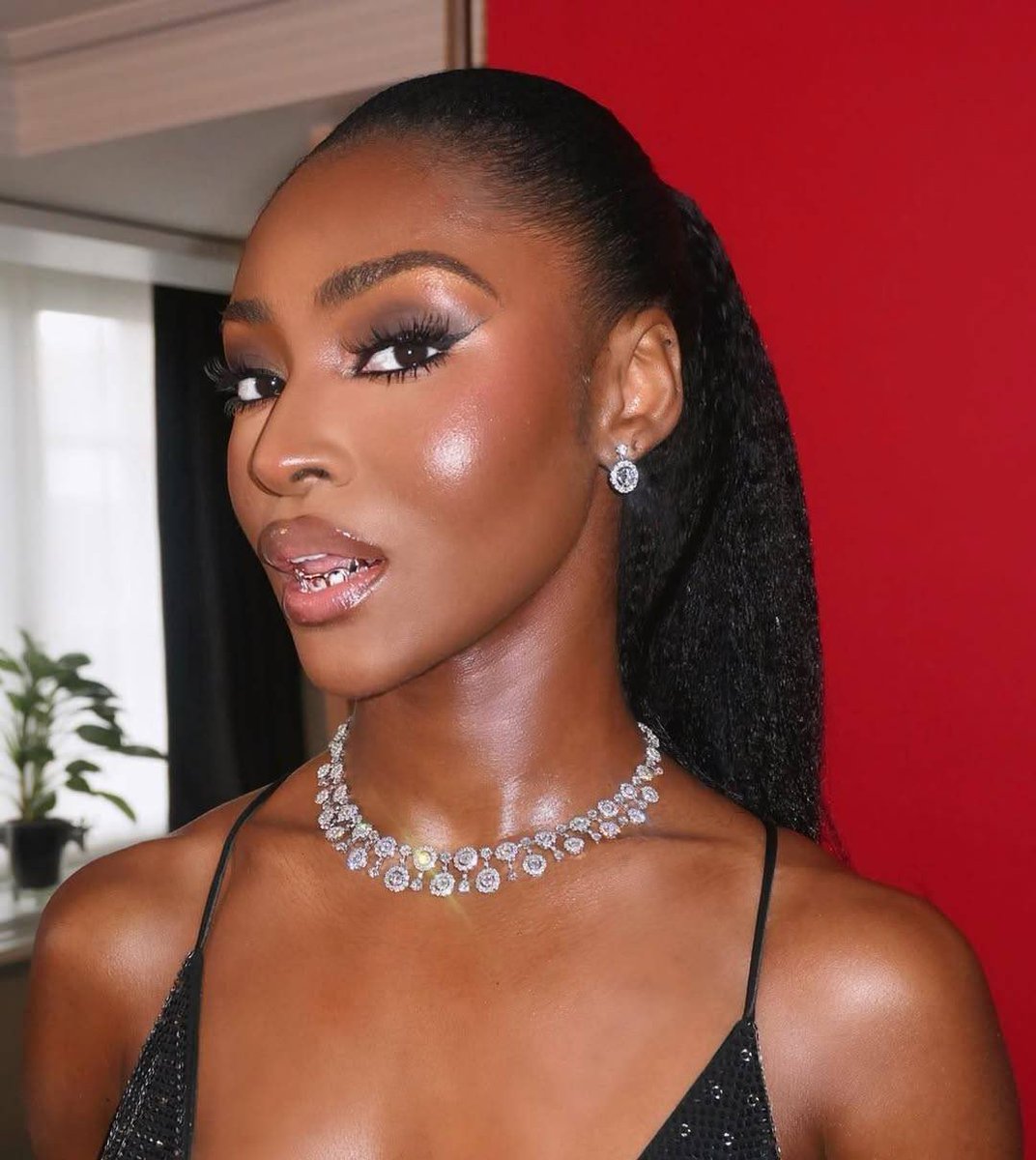 IG: @darkskinwomen.backup tweet media