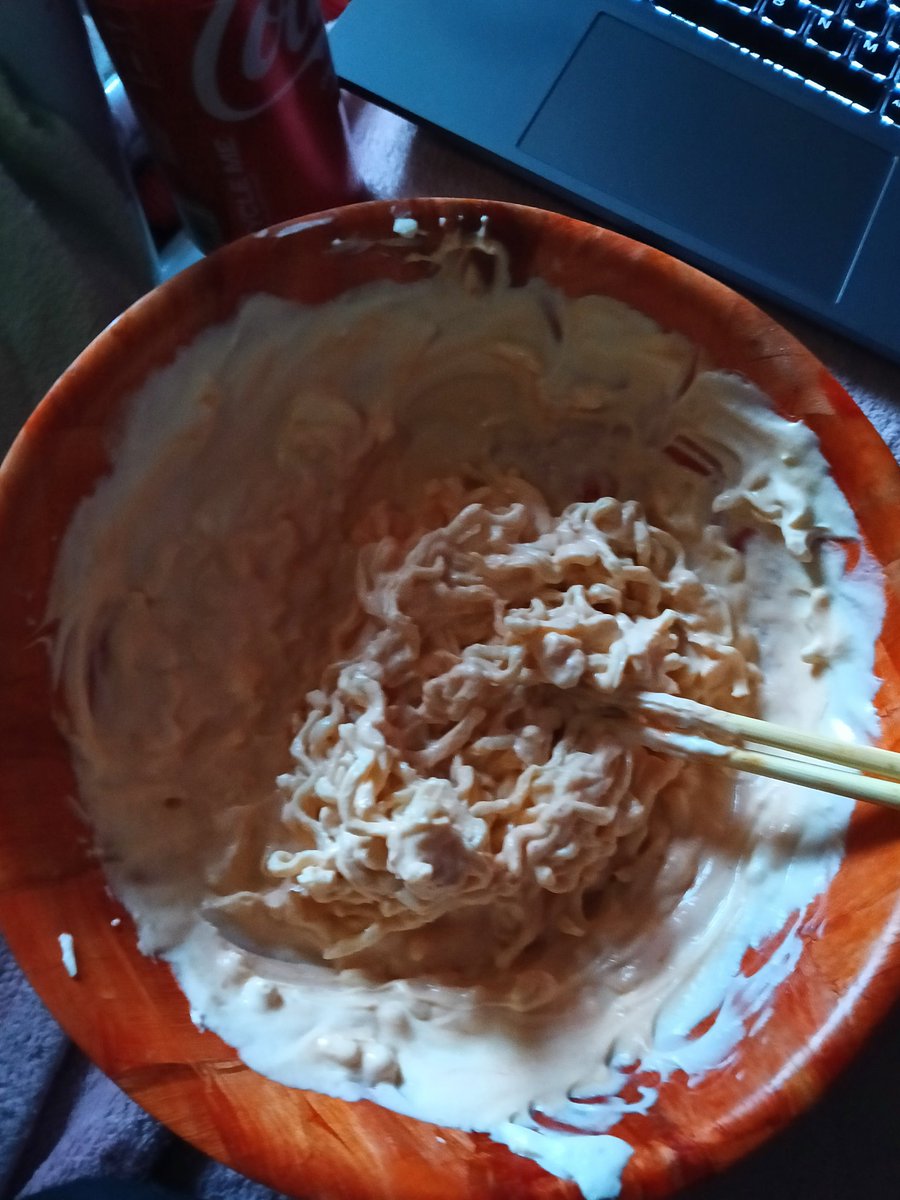 IHasAFaceLULZ tweet media