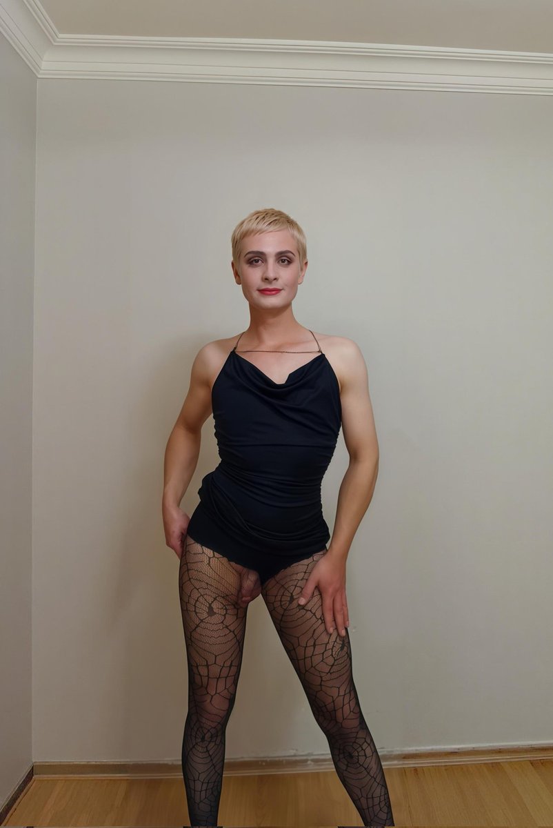 ๐
ฃ๐
ข-๐
๐
๐
๐
๐
ฉ tweet media