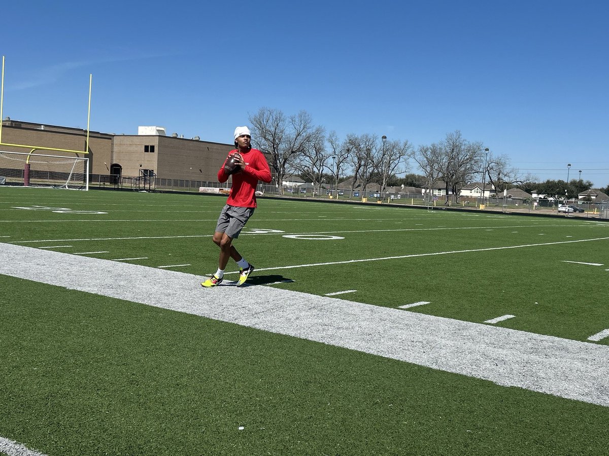 Troy DeGar II tweet media