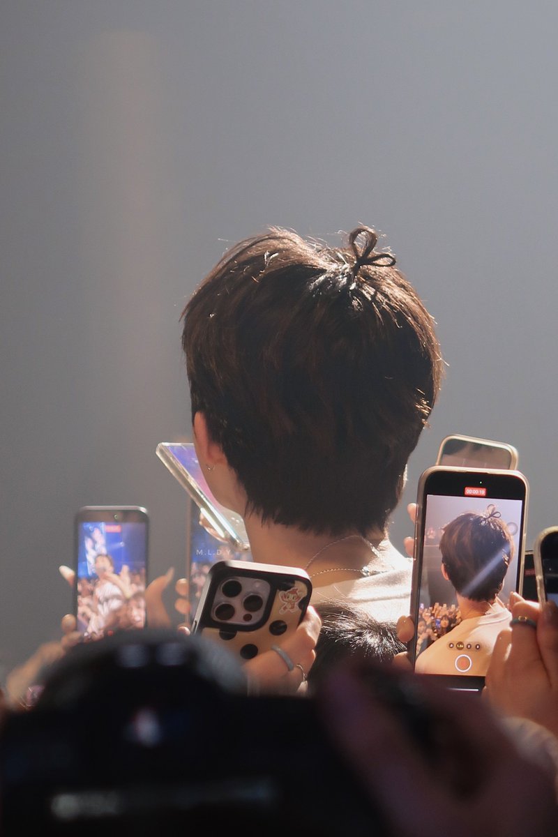 260301 // 💖 <a href="/shxx131bi131/">김한빈</a> 

#2026THELASTPARADEENCOREINSEOUL #BI #KIMHANBIN #비아이 #김한빈