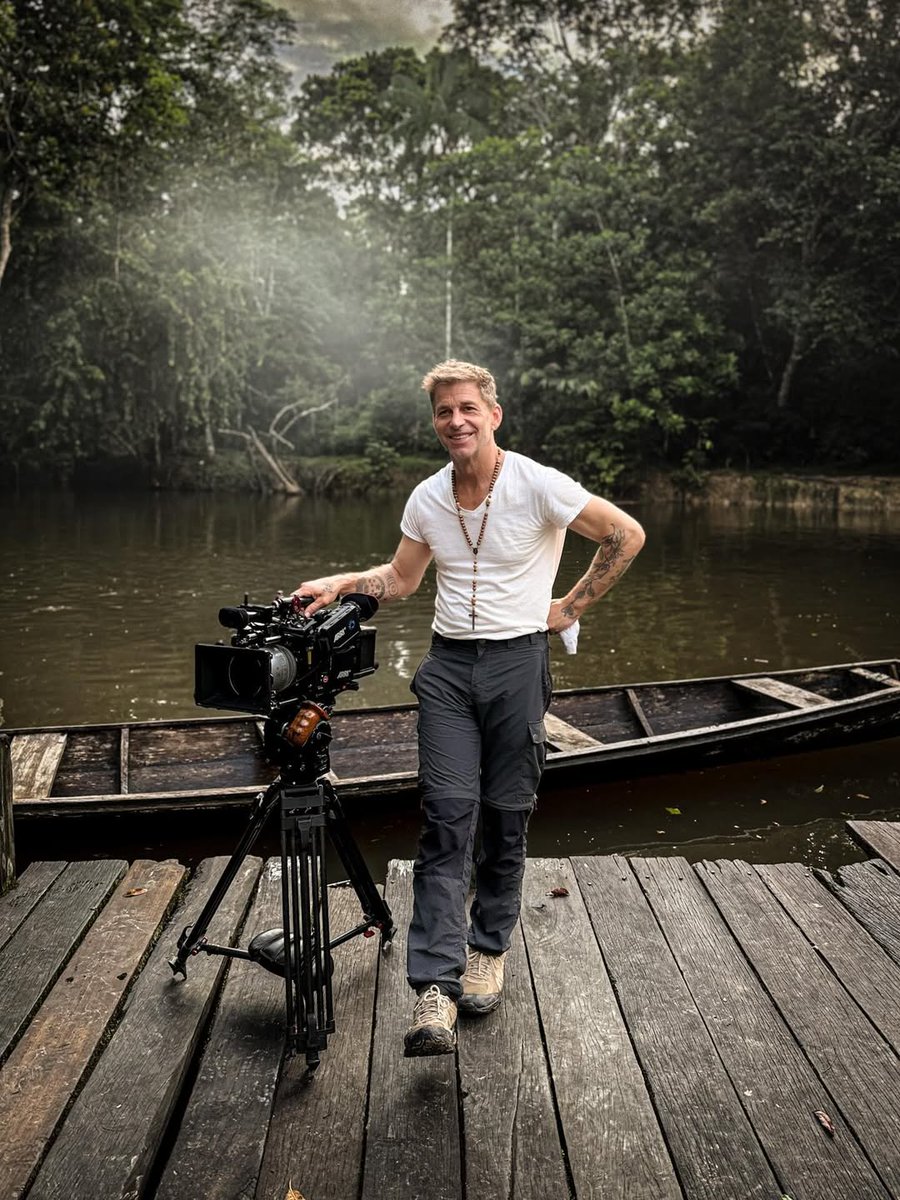 "Happy 60 Years Young to my Husband Zack. You are the love of my Life, my Partner in every way! Wishing you many more years of Love and Adventure."

📸 Deborah Snyder (IG)