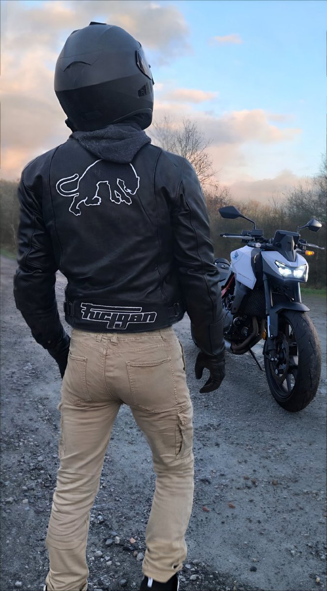 Cocks Smell 🐽🍆🤤 🇫🇷 (26k) tweet media