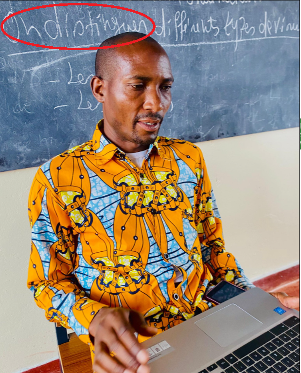 christc77's tweet photo. @action_bonne Esperons que cet accès à l'internet va aider avec la conjugaison des verbes. On distingue ne prend pas de s !! Kandi iryo kosa ryakozwe na mwarimu https://t.co/F7oMU03MZ5