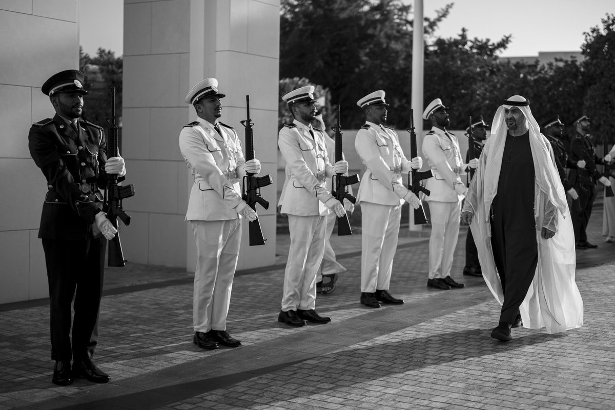 kh_vv7's tweet photo. The people of the UAE are in safe hands 🇦🇪❤️ https://t.co/9WKVAWmVMM