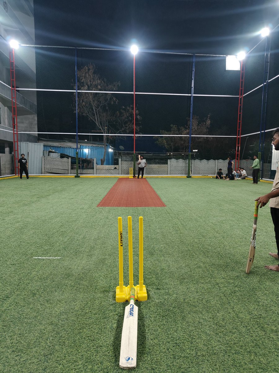 saikunc_07's tweet photo. Sunday Night + Turf🏏
From 12am to till now , it will goes around, endless fun, Short exercise, countless memories and Unlimited shouts and fights😂
#Boxcricket https://t.co/nTE4SDfWPL