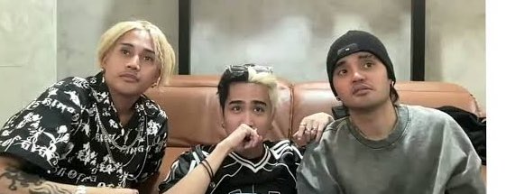 ʙʟᴜᴇᴘᴇʙʙʟᴇꜱꜱ tweet media