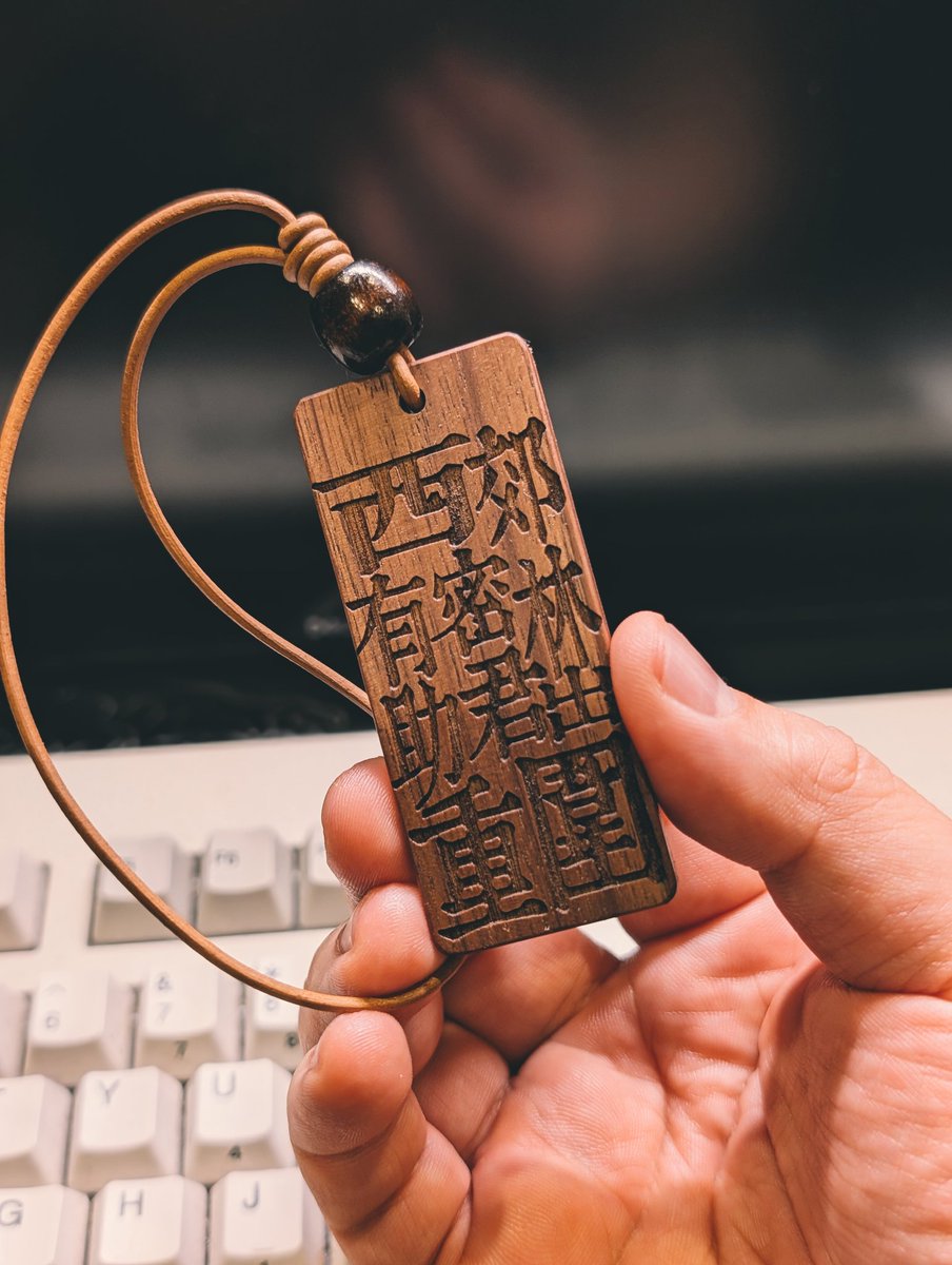 浑身是宝大熊猫 tweet media