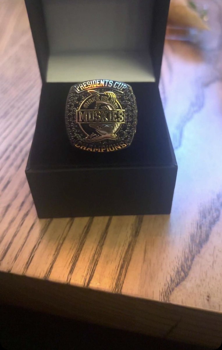 S.I. Muskies tweet media