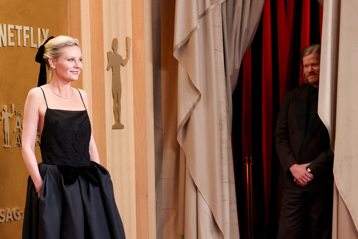 Jesse Plemons is me, I am Jesse Plemons. #ActorAwards