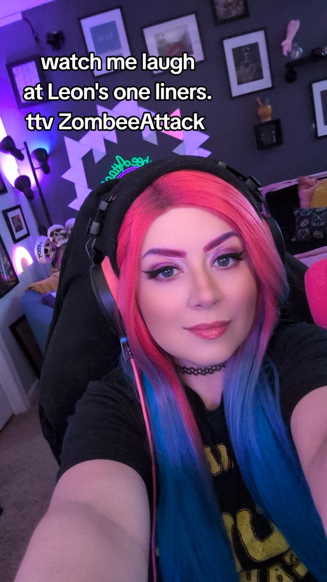 ZombeeAttack on Twitch tweet media