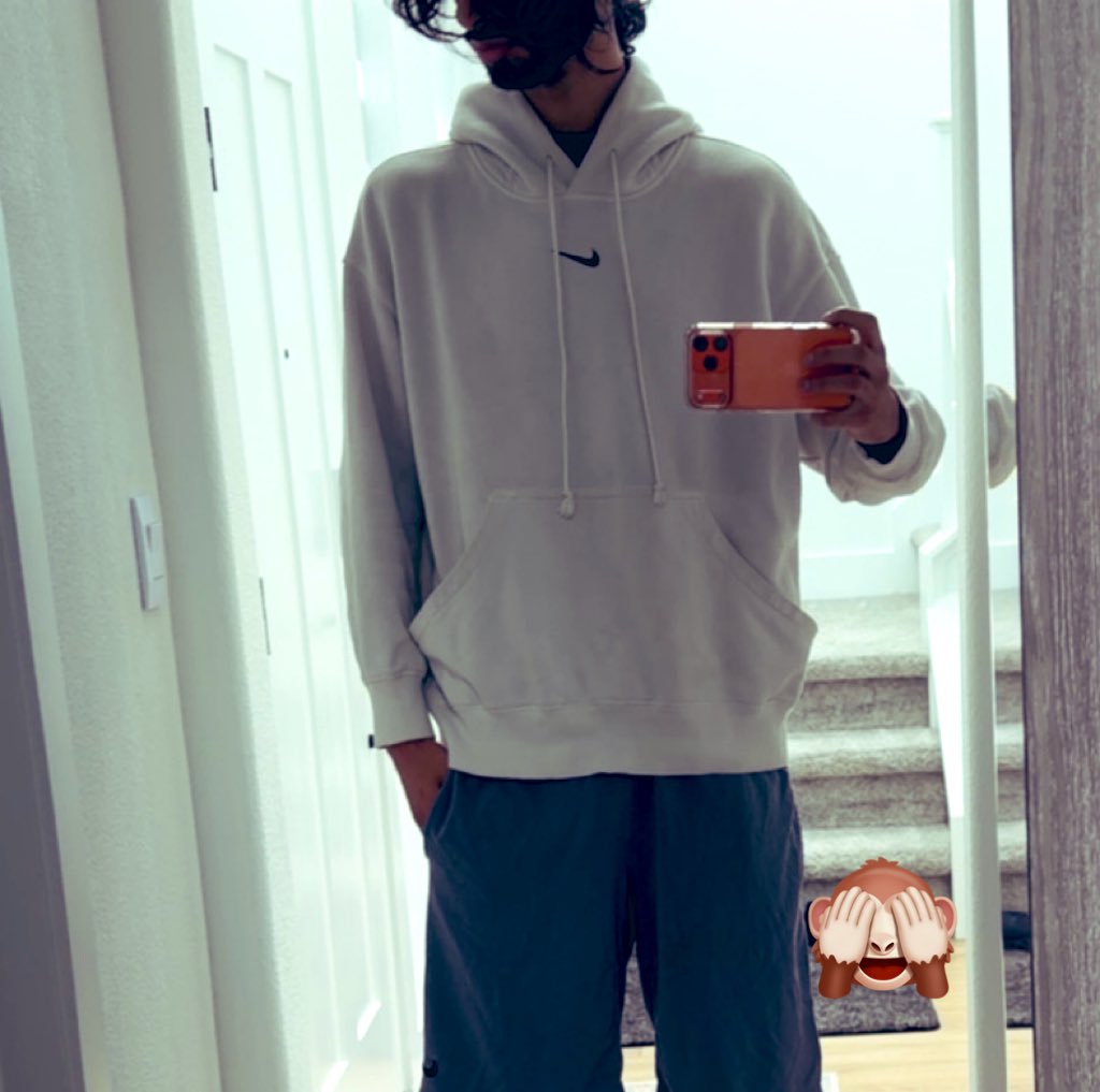 smokinpax's tweet image. Let’s go have some ice cream