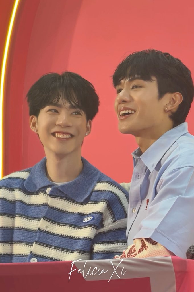 FeliciaXi27's tweet photo. When I see you, my eyes can't help smiling.😁
Why is that?…💕
TOPS UDERMA X NETJJ
#UdermaxNetJJ
#netsiraphop #jj_rcp
@netsiraphop @jj_rcp https://t.co/D0GTMgmK1b