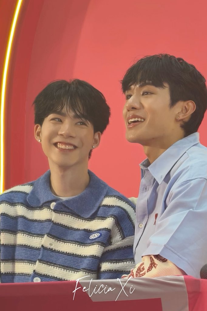 FeliciaXi27's tweet photo. When I see you, my eyes can't help smiling.😁
Why is that?…💕
TOPS UDERMA X NETJJ
#UdermaxNetJJ
#netsiraphop #jj_rcp
@netsiraphop @jj_rcp https://t.co/D0GTMgmK1b