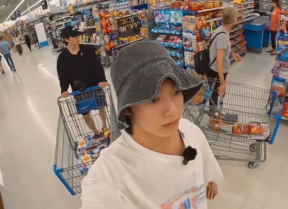 pumpkinsbelow tweet media