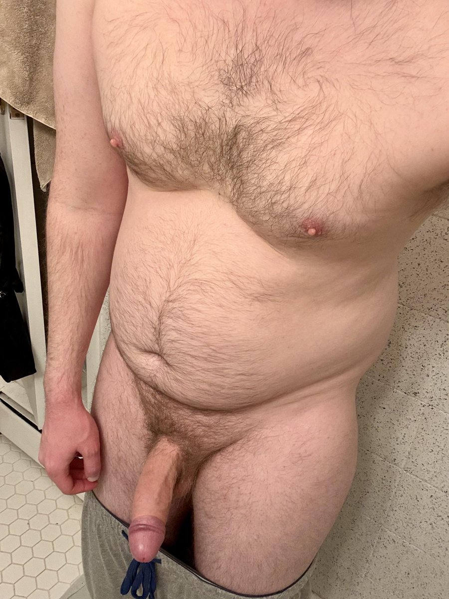 NakedMenBeauty tweet media