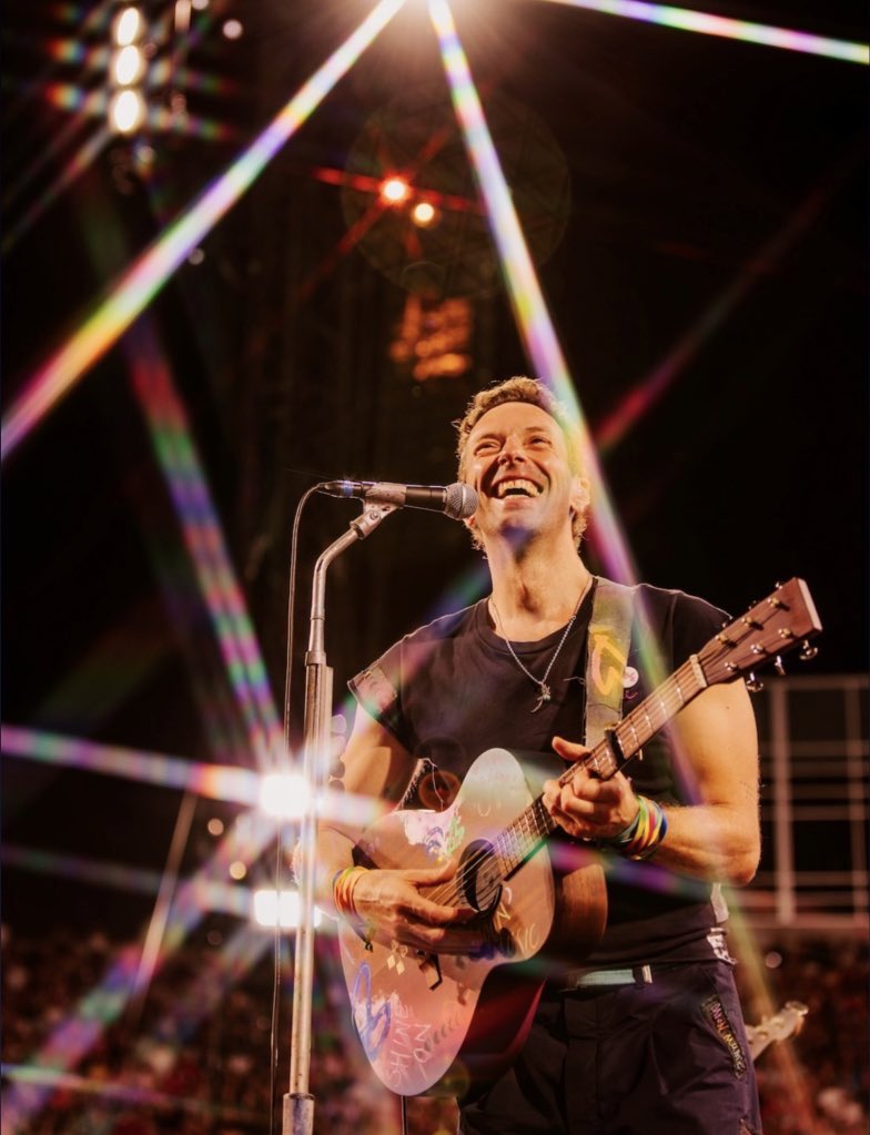 Coldplaying tweet media