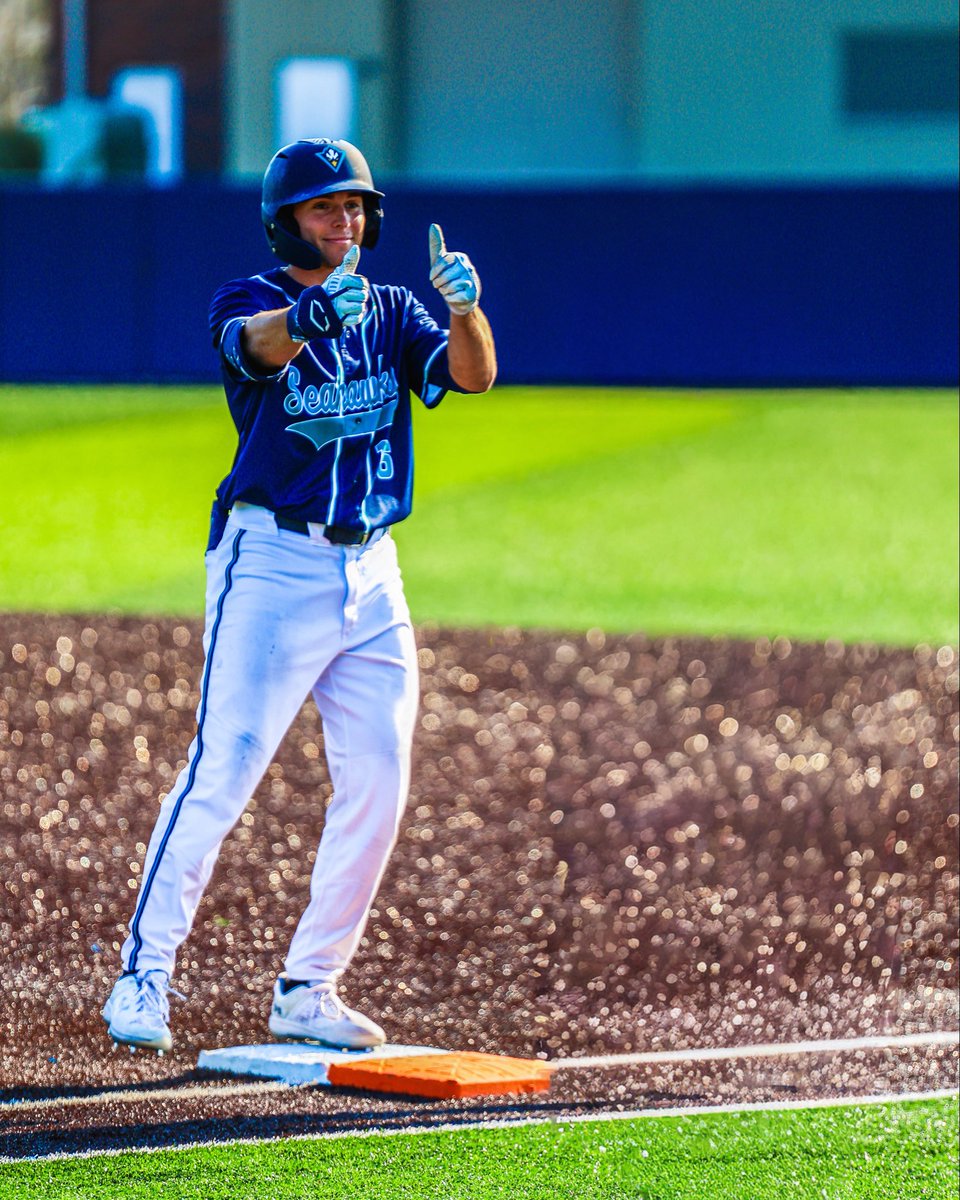 UNCW Baseball tweet media