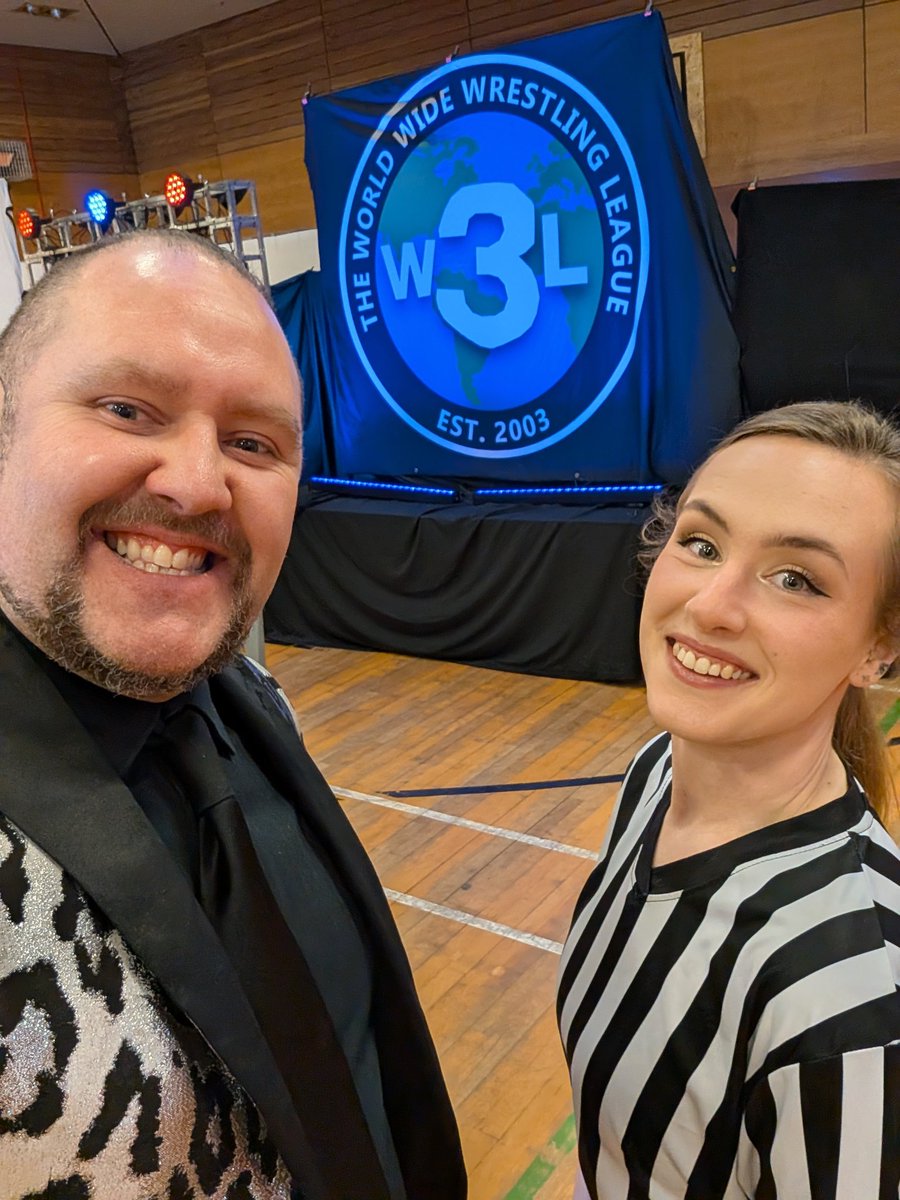 Mike Angus tweet media