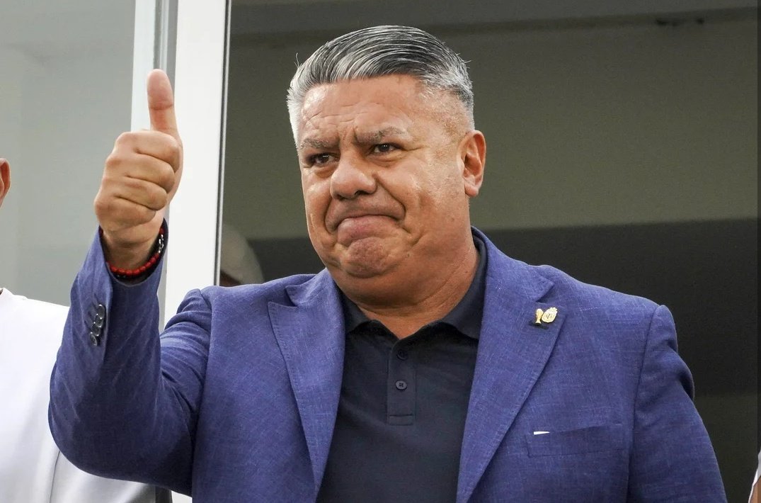 porqetendencias's tweet photo. "CHIQUI TAPIA"

Porque luego del fracaso en las negociaciones de la Cancillería Argentina, la AFA logró la liberación de Nahuel Gallo, gendarme preso en Venezuela https://t.co/xUF2lLz5d8