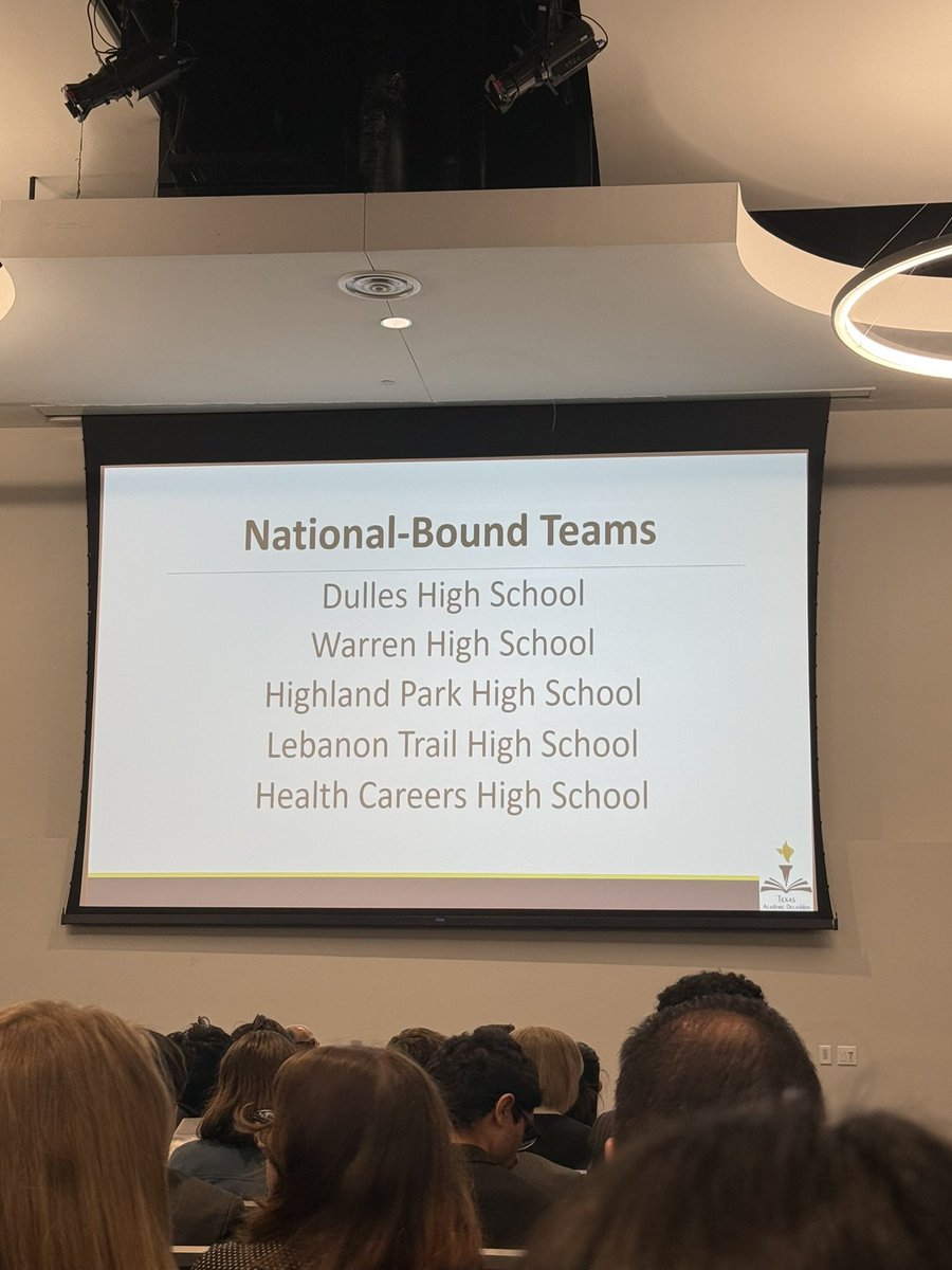 NISDWarren tweet media