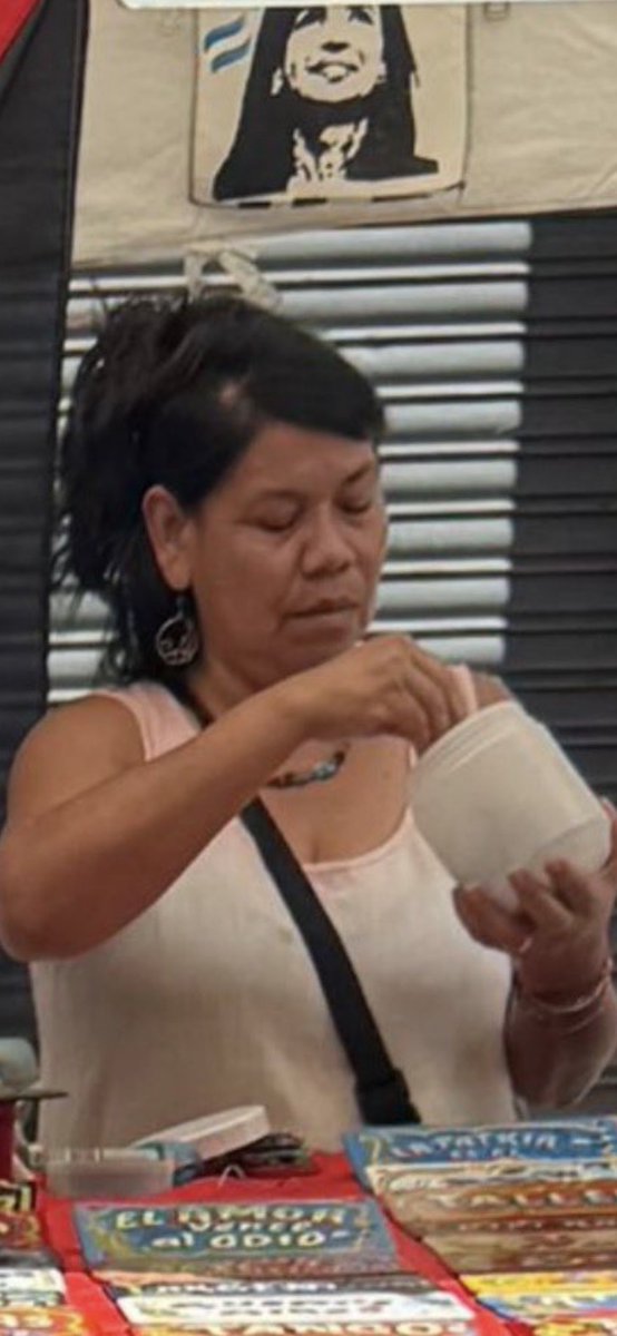 <a href="/WalhallaMann/">VIKING</a> <a href="/silversa24/">Silvia💫</a> Así que esta mierda echó a una feriante colega en San Telmo solo por ser judía?
Mostremos esa carita y hágamosla famosa!!