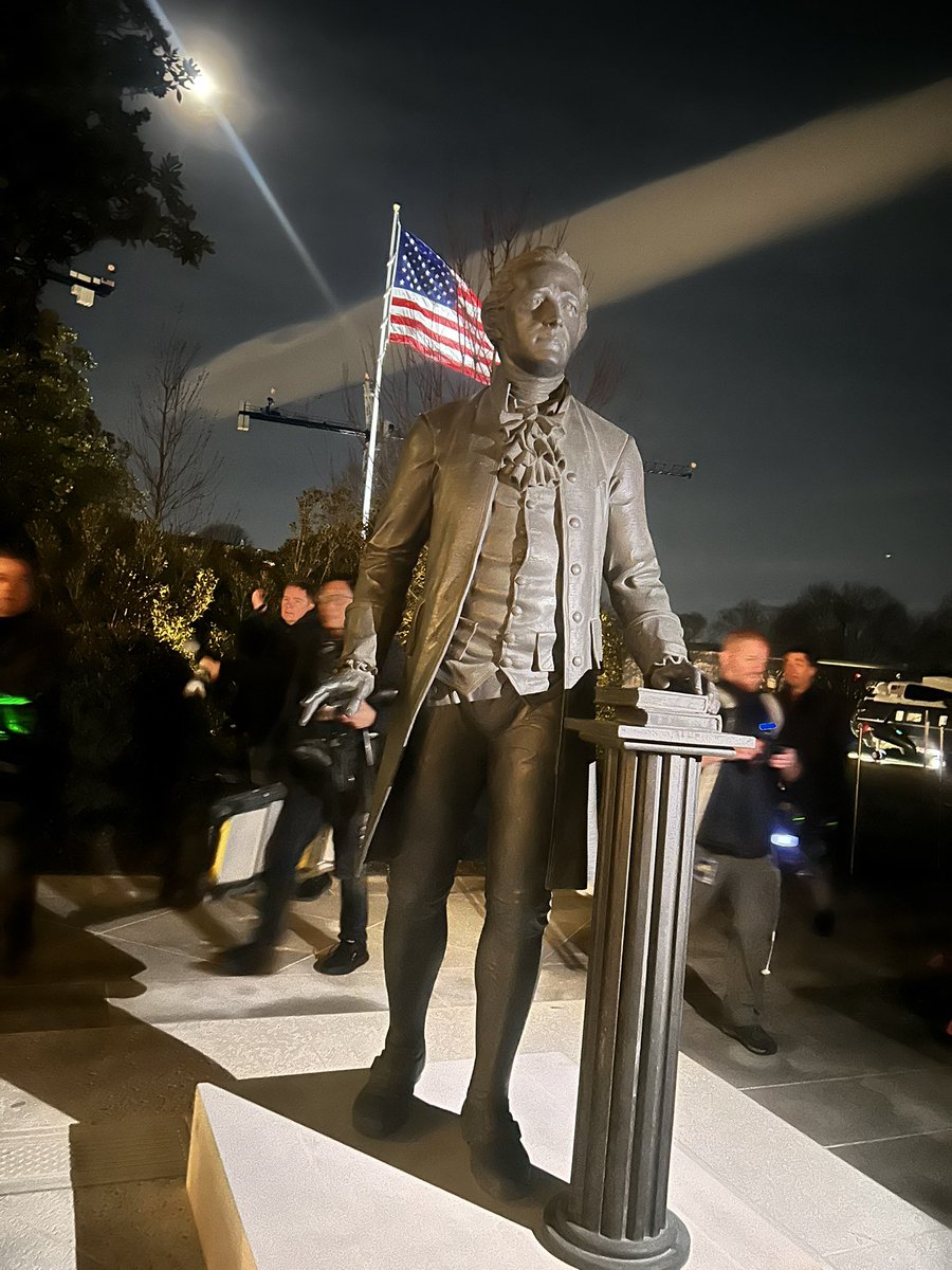 Emma Nicholson tweet media