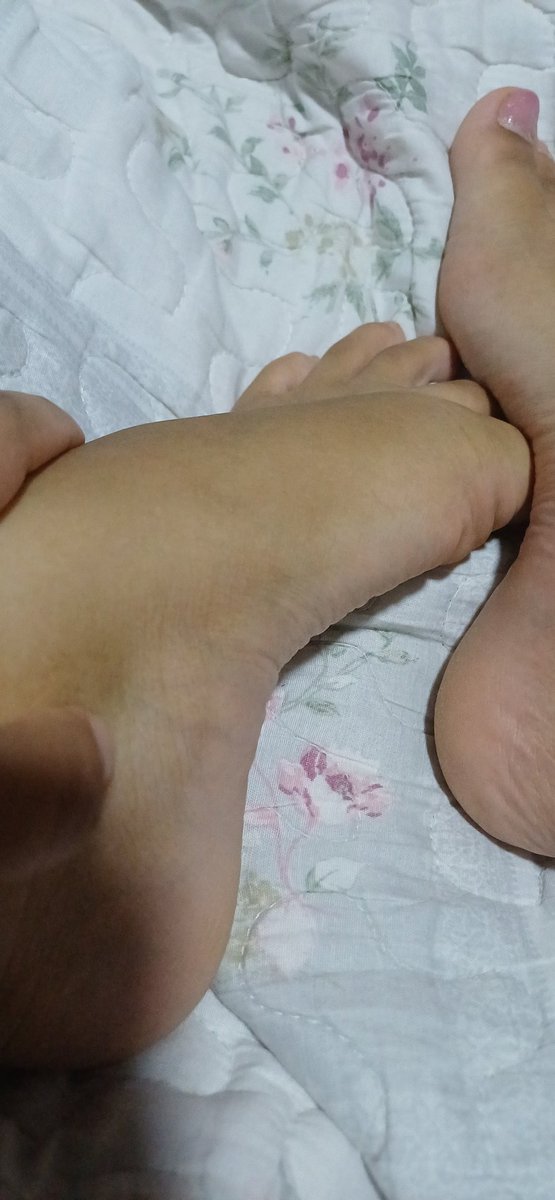 packae's tweet photo. dm on pack do pé
👣 37

#vendopack
#packdope
#pesfemininos
#sub
#packs
#podolatria
#vendopacks
#feets
#vendoconteud
#PINTOSAWARDS
#findom 
#fendom
#podo
#moneyslave
#pes
#solaswap https://t.co/EHnlI2uSFM
