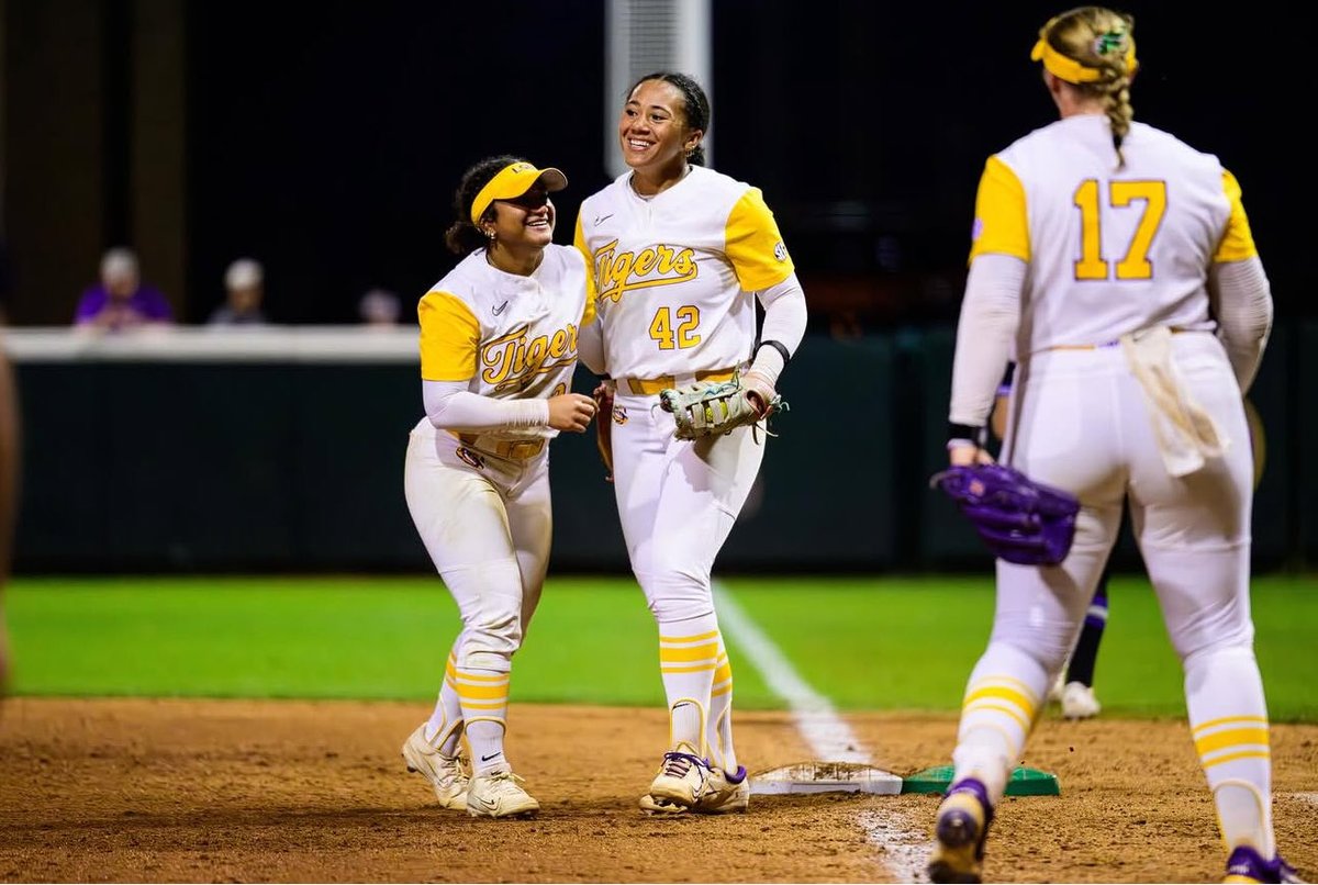 Bryce Neal tweet media