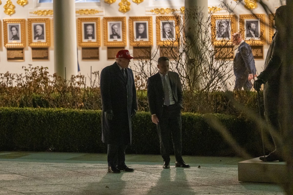 Andrew Leyden tweet media