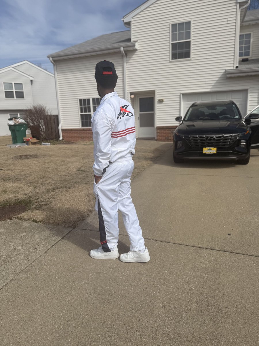 For 40 F*cking Minutes Huh?! tweet media