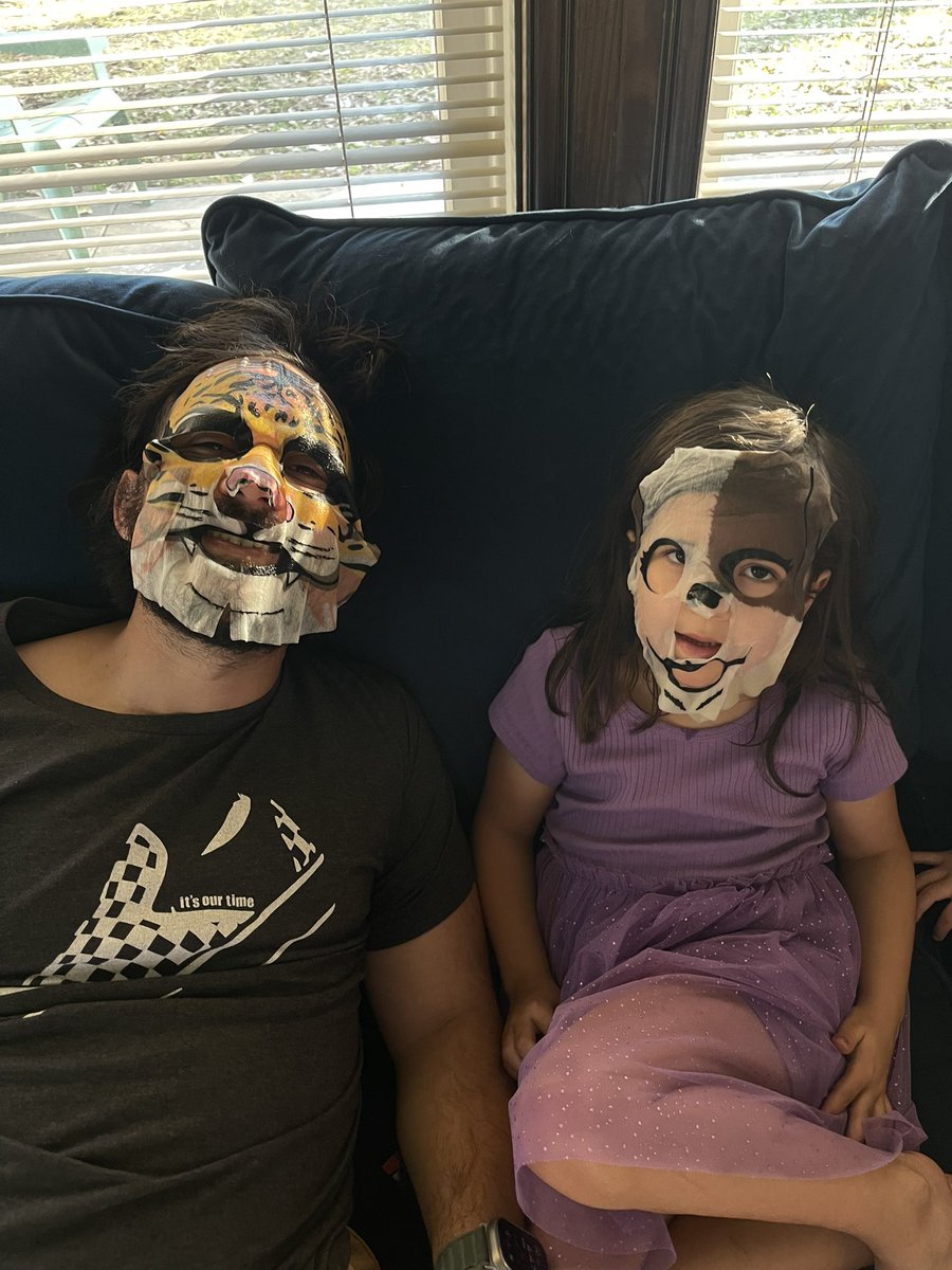 Chris ☕️ tweet media