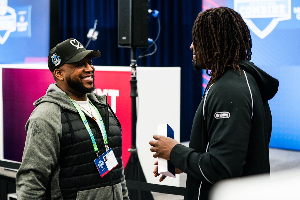 Deshon Lawrence Jr. tweet media