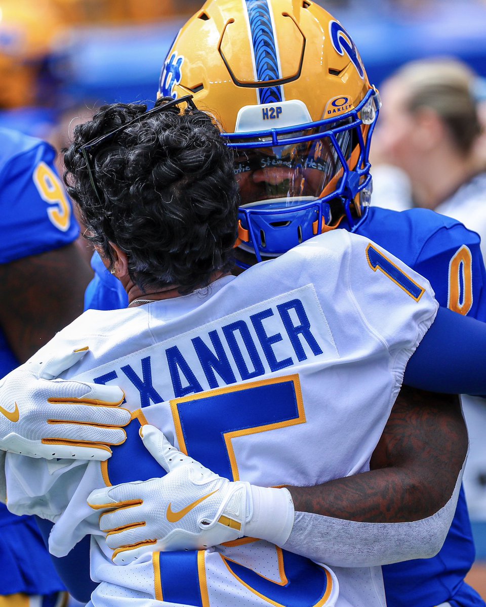 Pitt Football tweet media