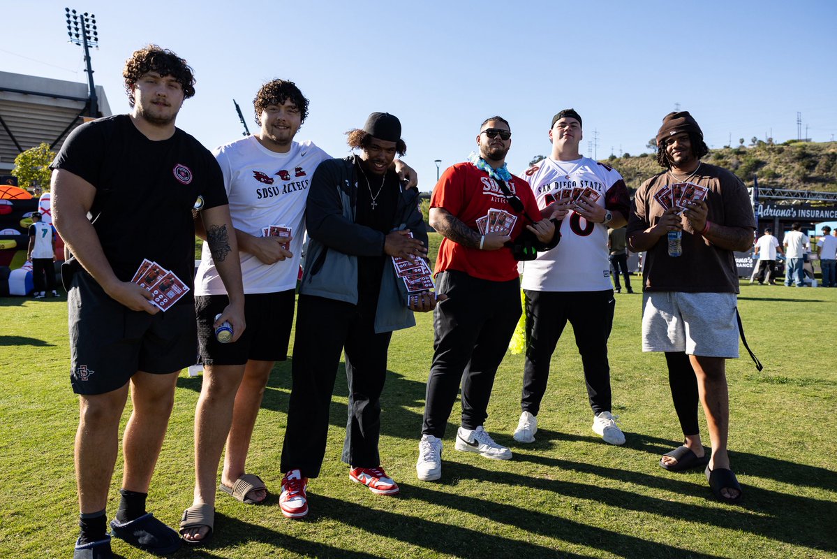 San Diego State Football tweet media