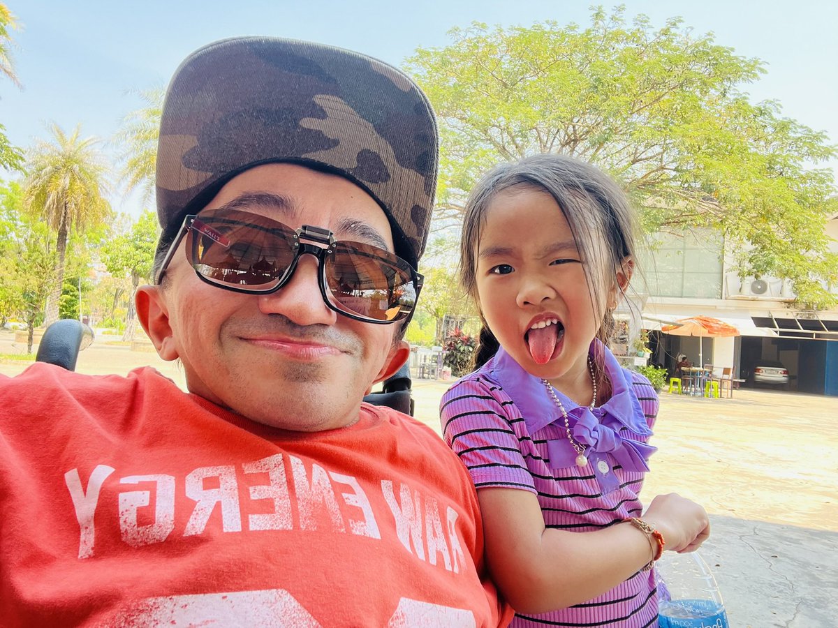 MitchStPierre's tweet photo. My lovely daughter and I 🥰 https://t.co/FAmGOcmSJr
