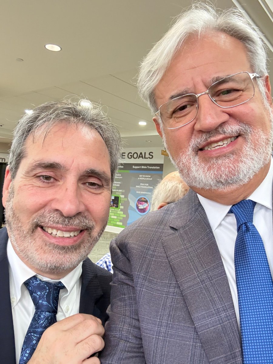 David E. Ramirez tweet media