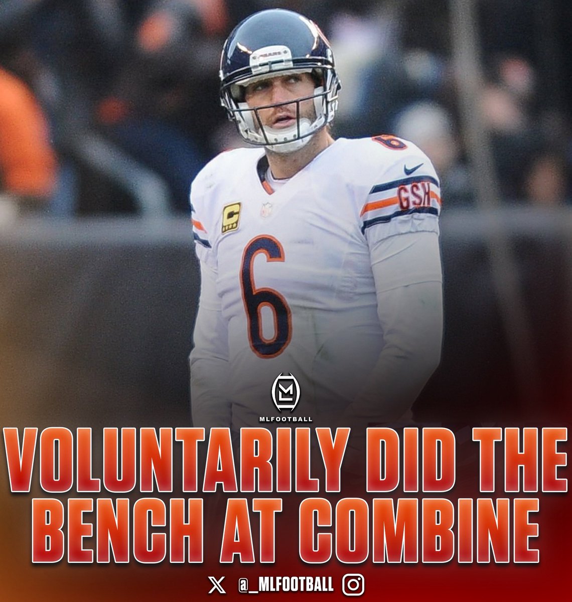 LEGEND: Former #Bears quarterback Jay Cutler voluntarily decided to bench press during the 2006 combine even though quarterbacks did not participate in bench presses.

Jay proceeded to knock out 23 reps of 225 pounds, which would have led the linebacker group that year.

🤯🤯🤯