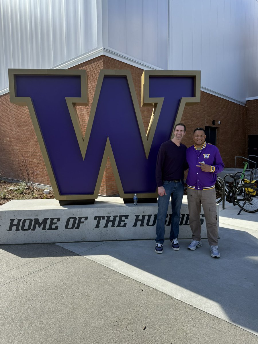 Shooting Coach Donald Watts tweet media