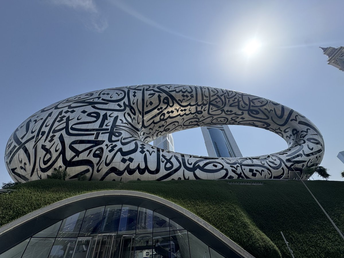 Pattee2012's tweet photo. Been to the Museum of the Future #Dubai today.
Actually Dubai already looks like it. https://t.co/4mZdwqIow7