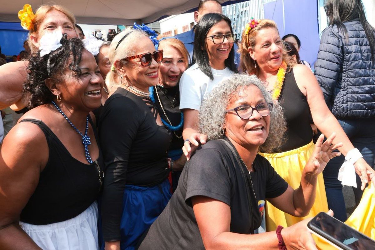 Romy_Informa tweet media