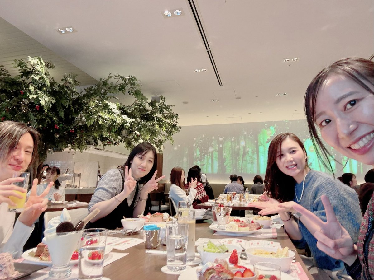 Mg Lightsの踊る女帝 ヨコナ tweet media