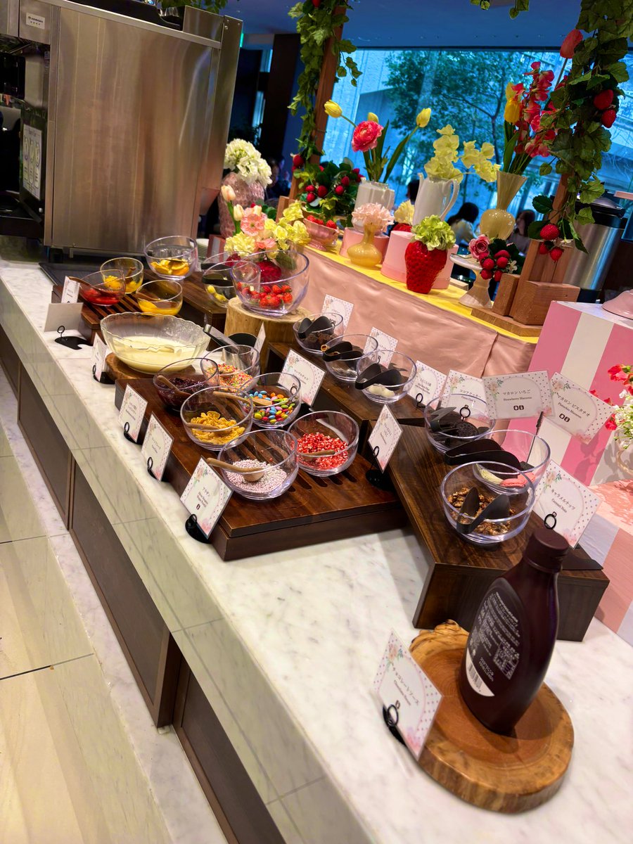 Mg Lightsの踊る女帝 ヨコナ tweet media